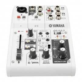 Yamaha AG03 Studio Mikser