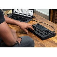 AKAI MPKMINI 3 Black (Siyah)25 Tuş Midi Klavye Kontroller